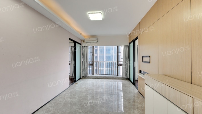 福城·前海新纪元二手房实景图