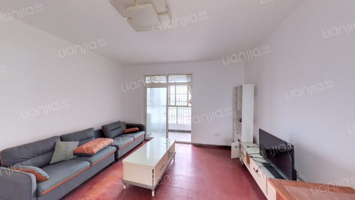 香槟小镇二手房实景图