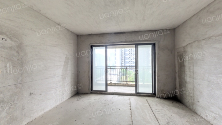 万豪水晶湾二期二手房实景图