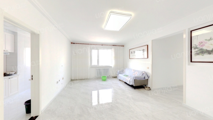 万泰国际二手房实景图