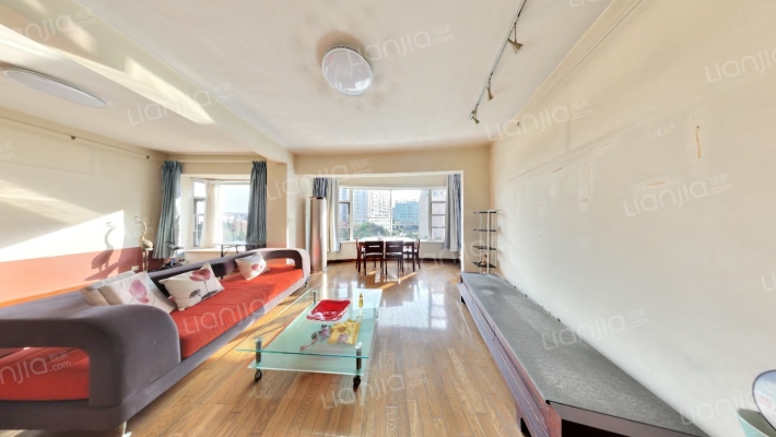 碧云天二手房实景图