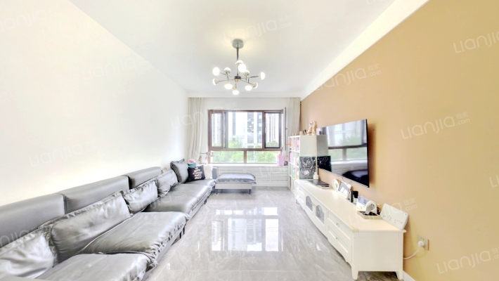 哈西骏赫城莱蒙庄园二手房实景图