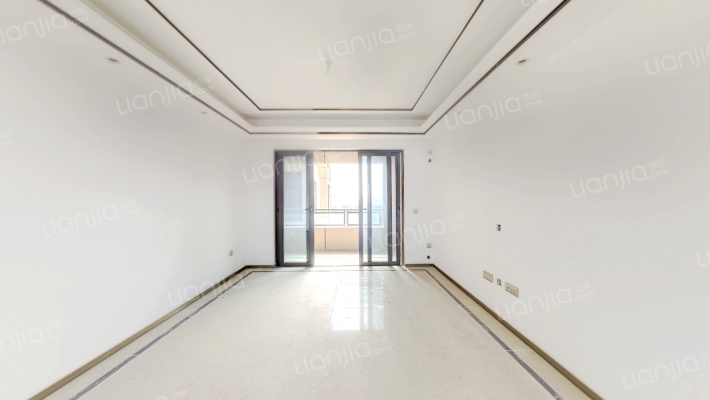 绿地珑玥府二手房实景图