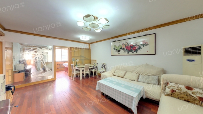 新贵都B区二手房实景图