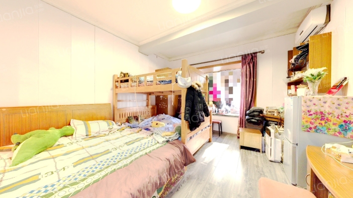 益泉·世纪广场百合花园二手房实景图