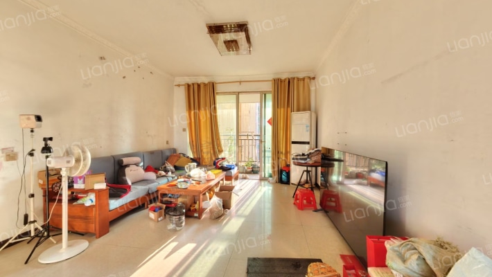 东逸湾花园二手房实景图