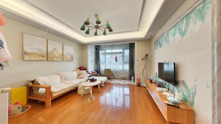 中海蓝庭二手房实景图