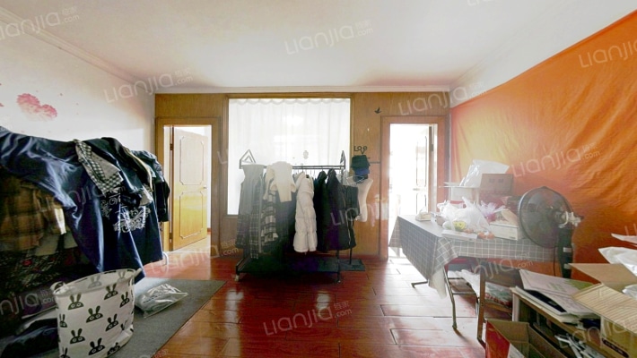 舞台社区二手房实景图