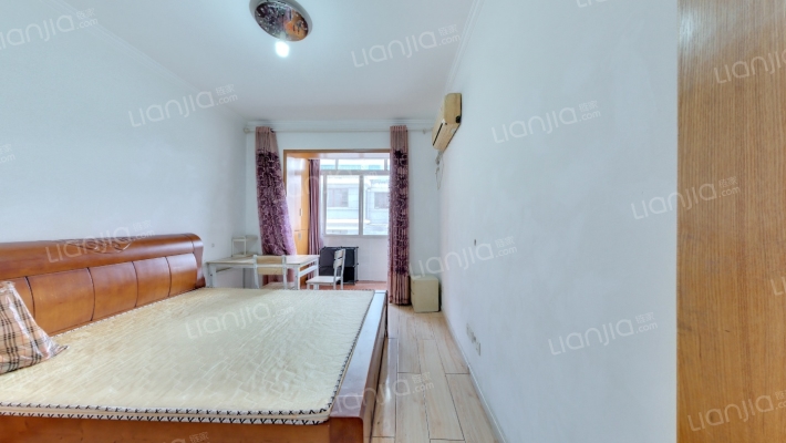 体育场路71-176号二手房实景图