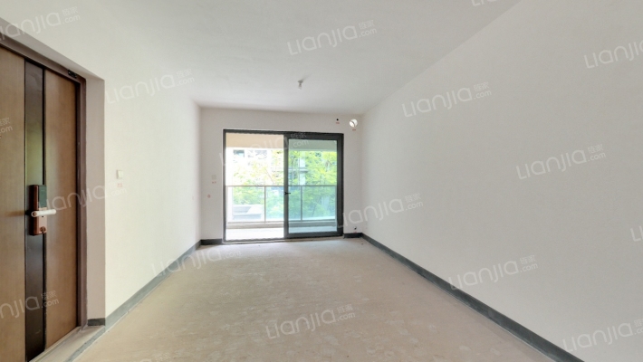 衿湖翠林公园8号二手房实景图