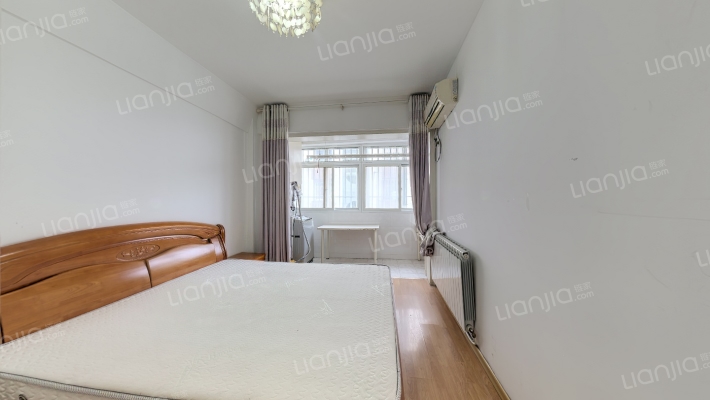 来凤里二手房实景图