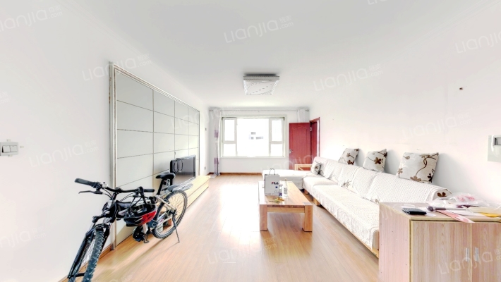 六合一方二手房实景图