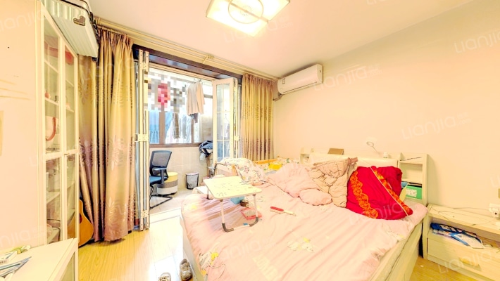 凌兆新村(上浦路510弄)二手房实景图