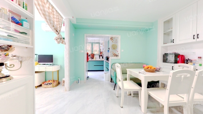 国际名园二手房实景图