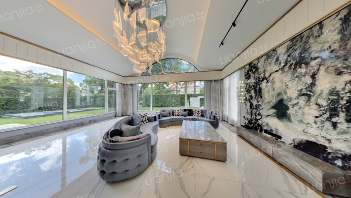 西郊庄园二手房实景图