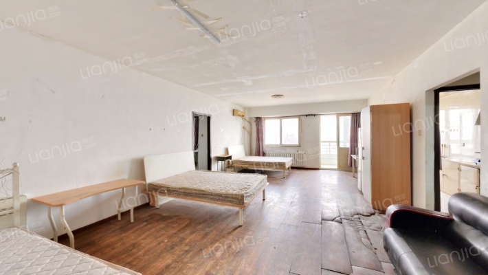 怡馨家园二手房实景图