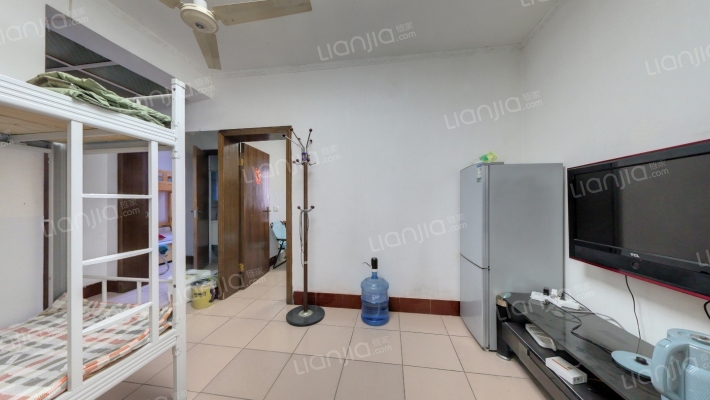 青年三巷23号院二手房实景图