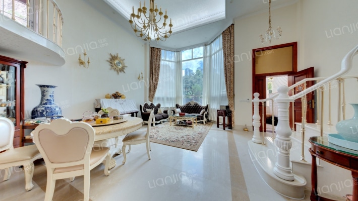 名商高尔夫球会二手房实景图