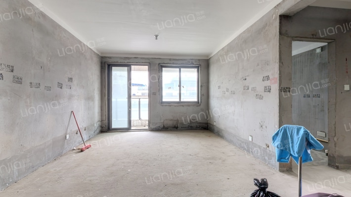 东冠逸景二手房实景图