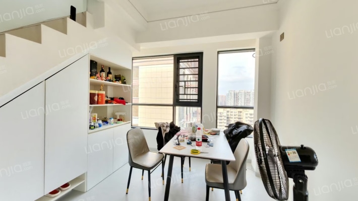 华悦柠檬圈子二手房实景图