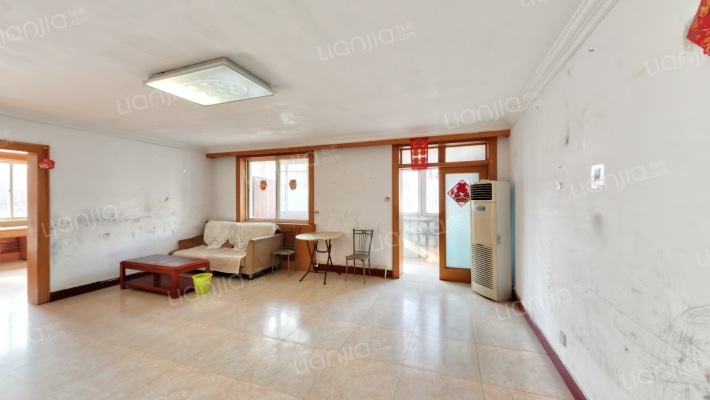 教师公寓二手房实景图