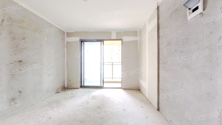 泊樾府二手房实景图