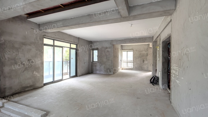 龙池华庭二手房实景图