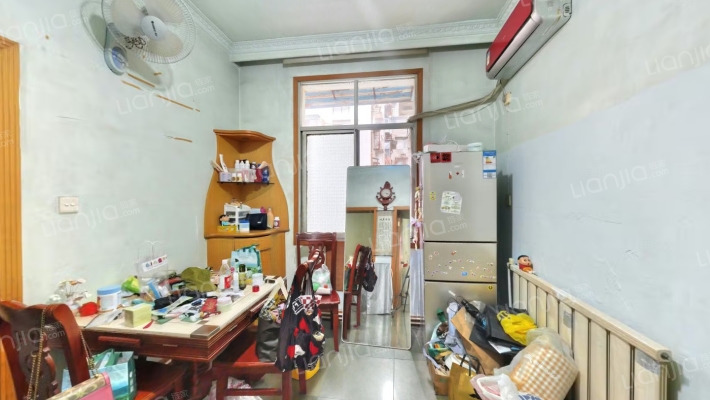 台北三村二手房实景图