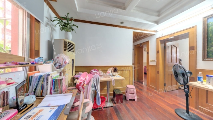 樱花小区二手房实景图