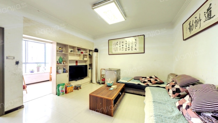襄阳新城B区二手房实景图