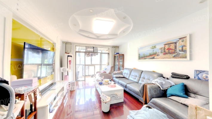 金桥新城二手房实景图