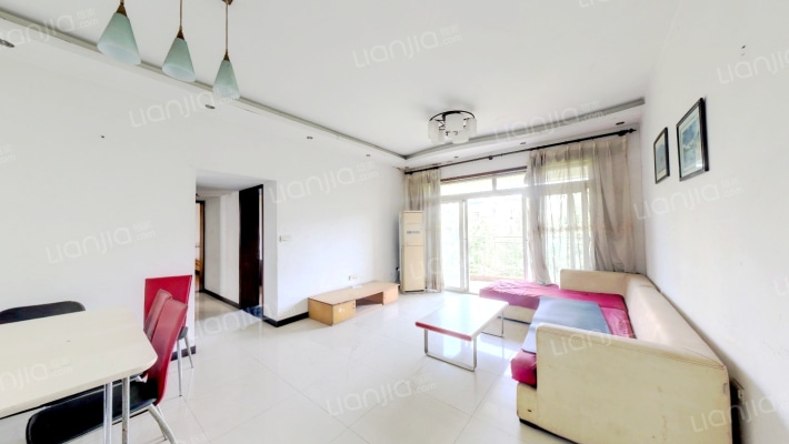 江南水乡B区二手房实景图