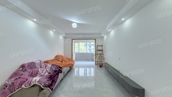 融汇爱都紫麟台二手房实景图