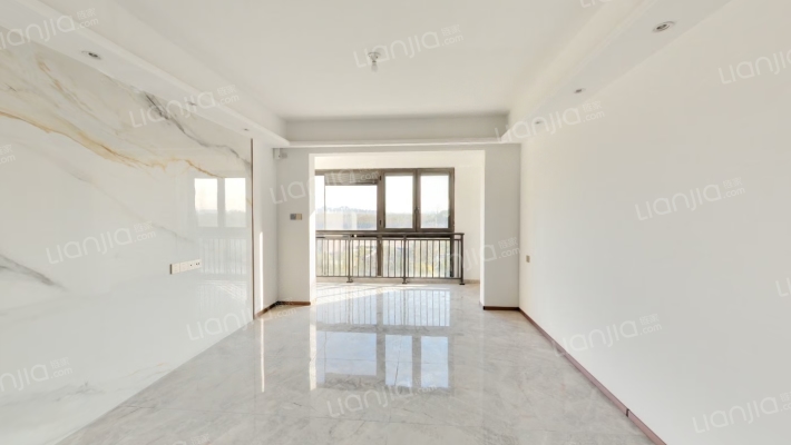 碧桂园云樾外滩二手房实景图