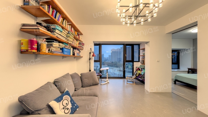 银城京梁合二手房实景图