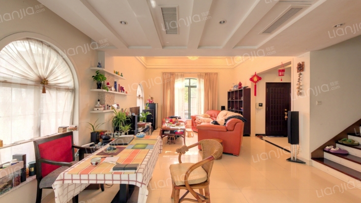 名豪山庄二手房实景图