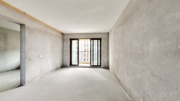 俊海苑二手房实景图