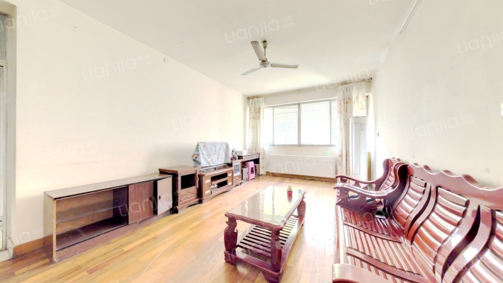 东方社区二手房实景图