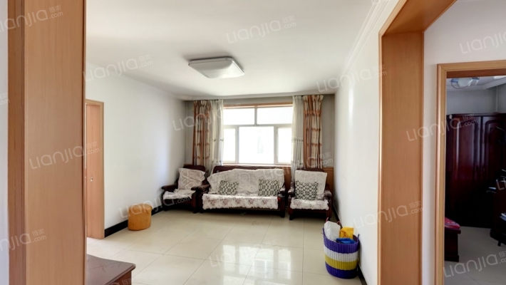 胜利公园小区二手房实景图