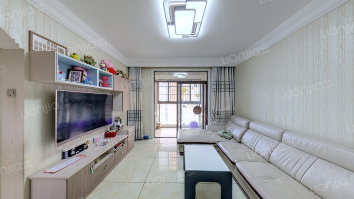 禹洲华侨城三期荷园二手房实景图