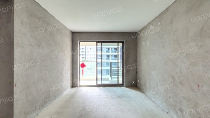 绿地听江左岸二手房实景图