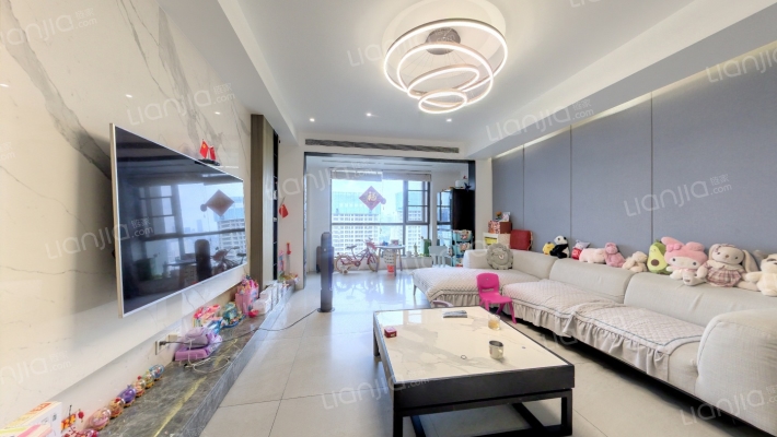 绿地GIC贰期二手房实景图