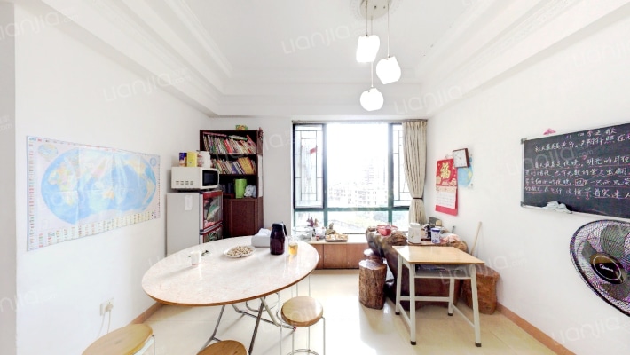 玫瑰园二手房实景图