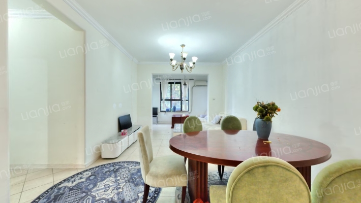 保利中心二手房实景图