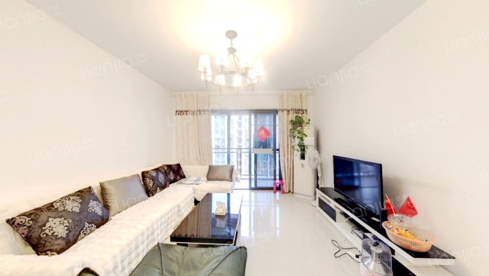 隆鑫天雨方二手房实景图