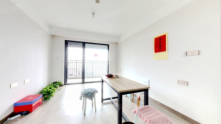 海岸万科城探梅里二手房实景图