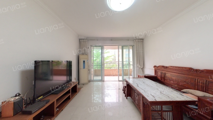 东润华庭二手房实景图