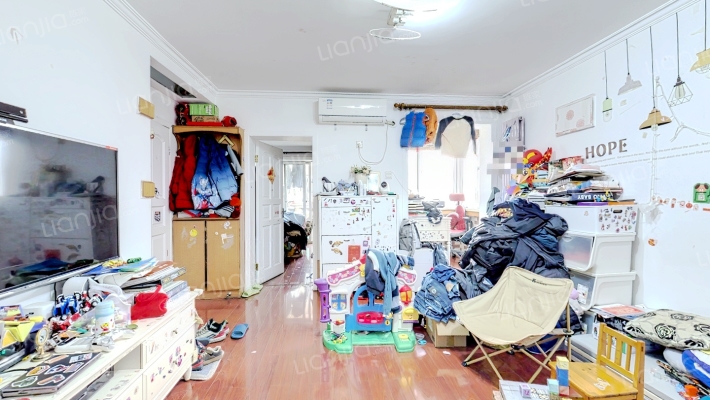 园林小区二手房实景图