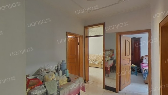 政法家属院二手房实景图