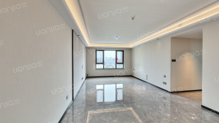 鲁能公馆二手房实景图